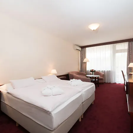 Ensana Esplanade פישטני