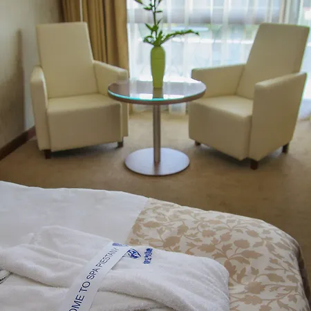 Ensana Esplanade 4* Пьештяни