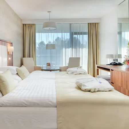 Ensana Esplanade 4*