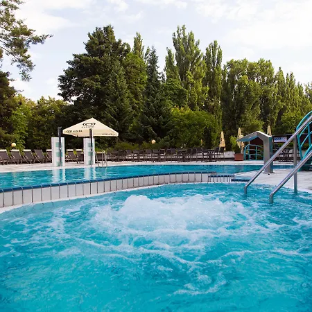 Ensana Esplanade Отель 4*