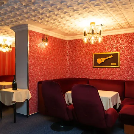 Отель Ensana Esplanade Пьештяни