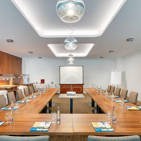 מלון Ensana Esplanade 4*